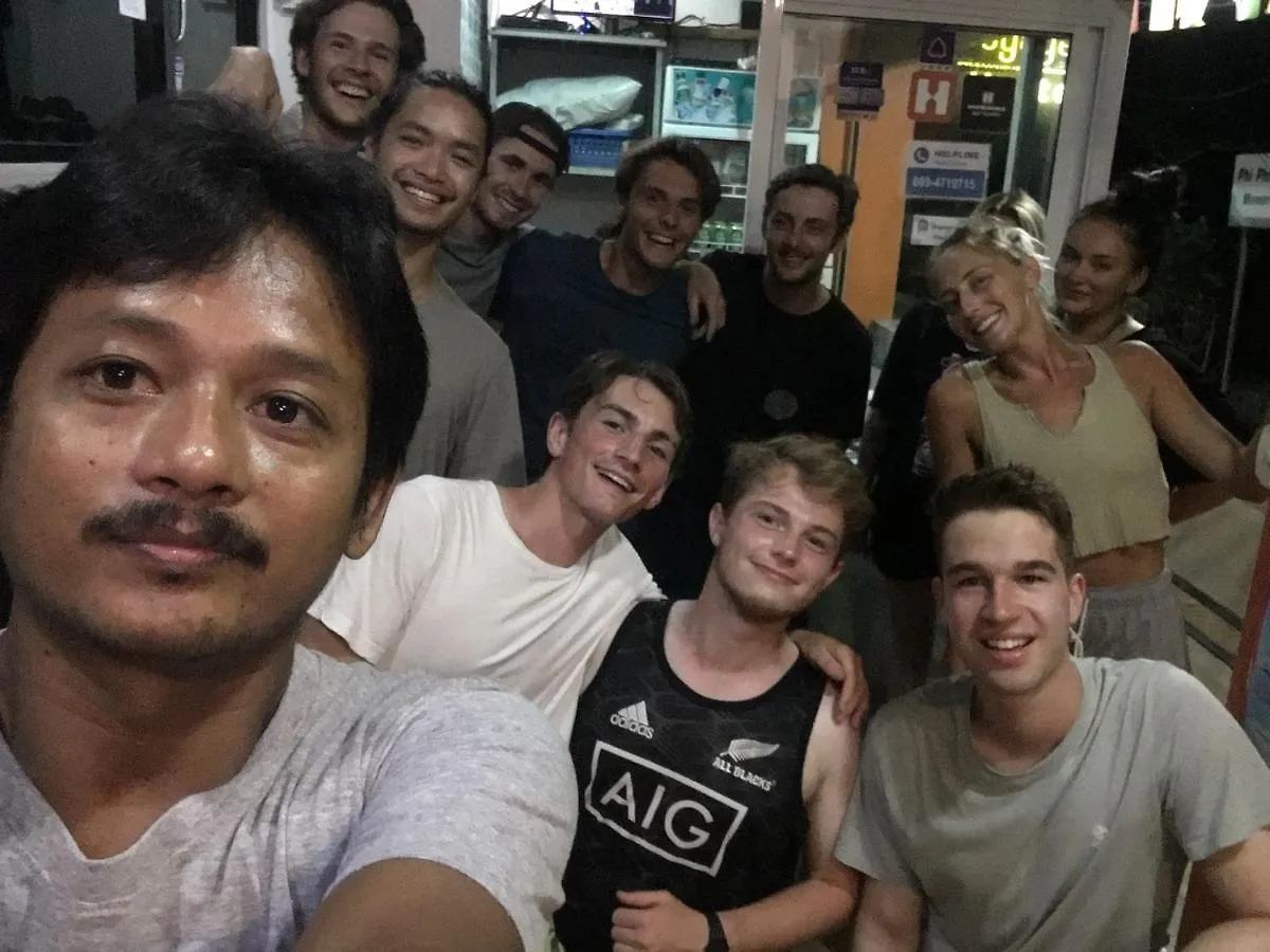 Voyagers Hostel Phi Phi Don