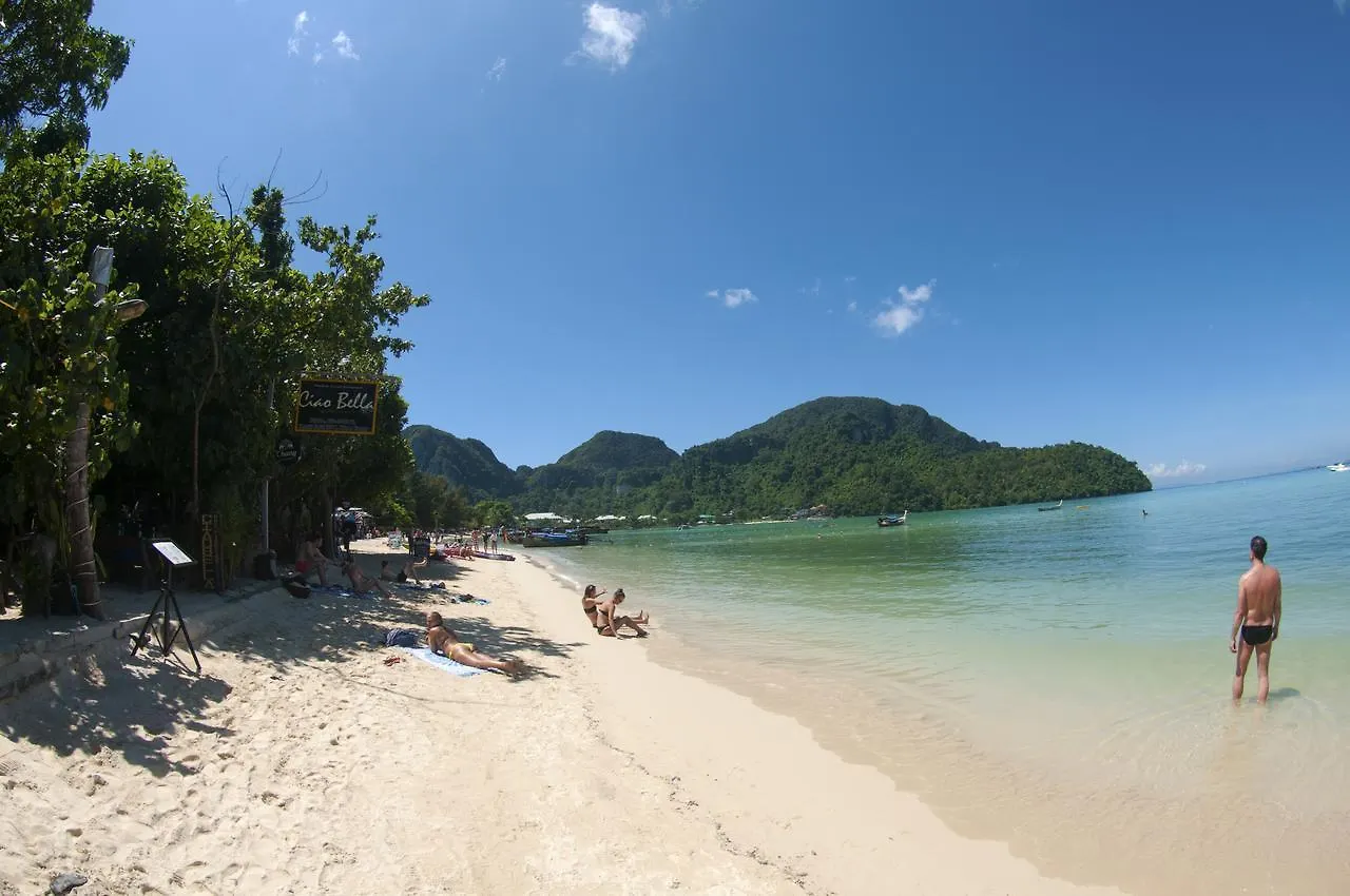 Voyagers Hostel Phi Phi Don